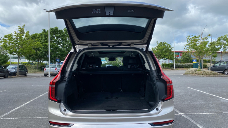 Volvo XC90 2.0 B5P Ultra Dark 5dr AWD Geartronic Petrol Estate